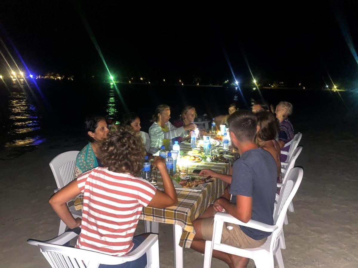 Adroit Beach Inn Guraidhoo  Eksteriør bilde